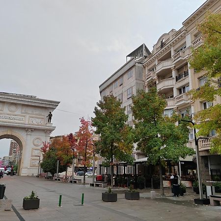 City Sqare Apartment Verde 斯科普里 外观 照片